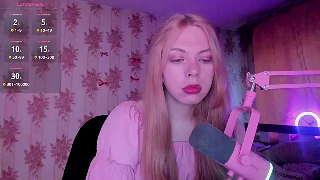 Cutie Bambi online show from June 21, 12:11 pm