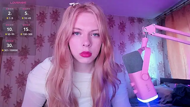 Cutie Bambi online show from June 26, 12:11 pm