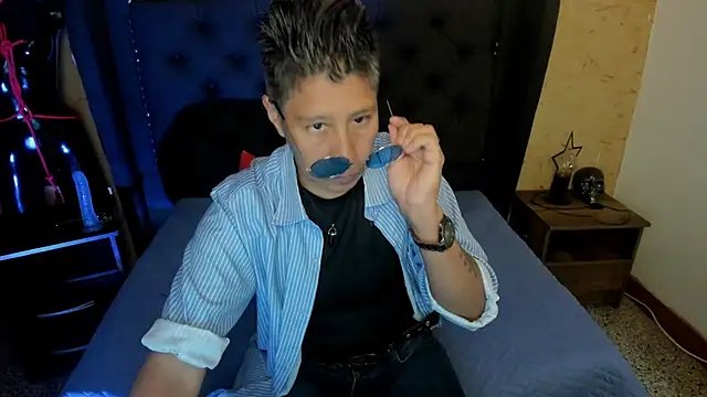 Kali Panther online show from April 15, 6:12 pm