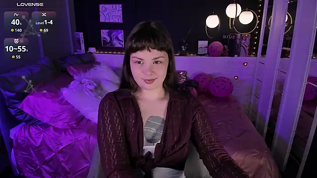 Snapshot of Maykinkya chatting on February 19, 2:14 pm Maykinkya online show from February 19, 2:14 pm