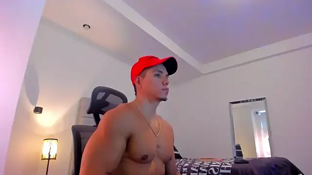 Snapshot of chris_morgan7 chatting on June 27, 2:01 pm chris morgan7 online show from June 27, 2:01 pm