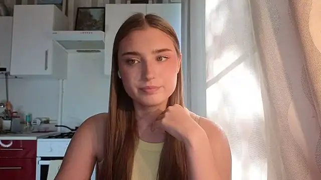LissaBliss online show from July 1, 1:55 pm