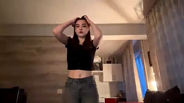 LissaBliss online show from February 17, 2:25 pm