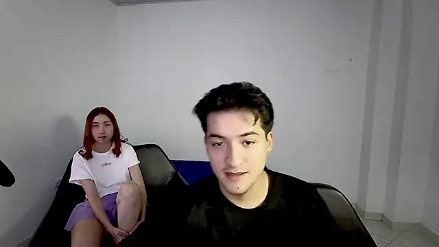 Snapshot of RoseSinsDonViktor chatting on March 3, 8:16 pm RoseSinsDonViktor online show from March 3, 8:16 pm