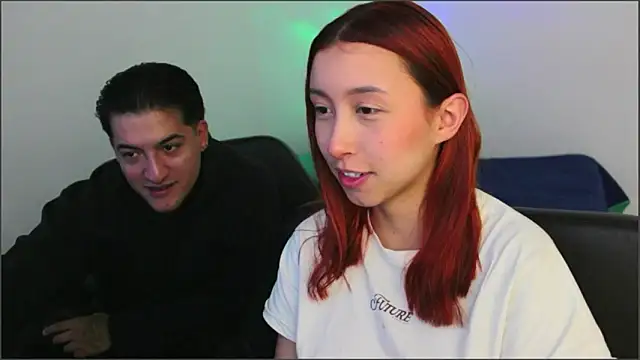 Snapshot of RoseSinsDonViktor chatting on February 21, 3:36 pm RoseSinsDonViktor online show from February 21, 3:36 pm