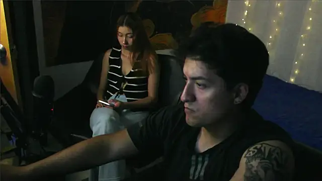 Snapshot of RoseSinsDonViktor chatting on July 21, 12:35 am RoseSinsDonViktor online show from July 21, 12:35 am