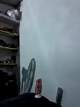 sexykajol2001 online show from April 15, 7:40 pm