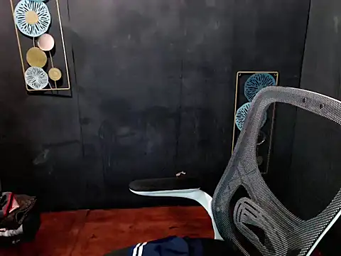 itsme jaja18 online show from April 5, 10:38 pm