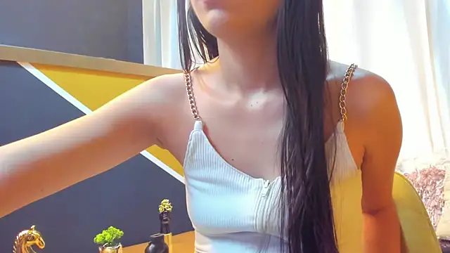 Vaiolletcooper online show from March 24, 2:39 pm