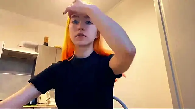 EmilyHein online show from February 25, 3:12 pm