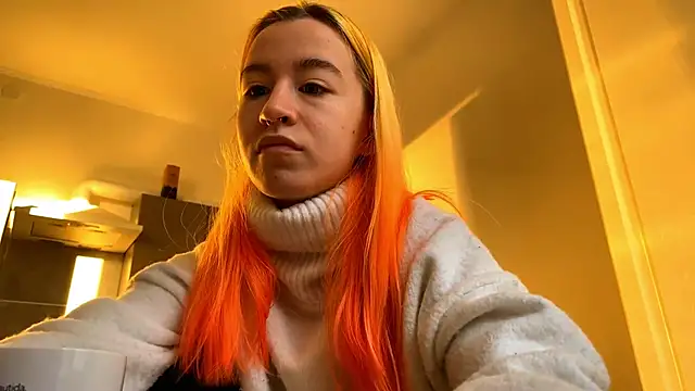 EmilyHein online show from February 21, 6:15 am