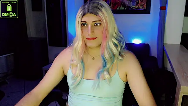 Snapshot of Geovanybleu chatting on March 1, 6:35 am Geovanybleu online show from March 1, 6:35 am