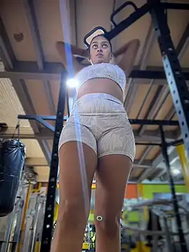 Snapshot of LunaHeat chatting on February 19, 3:09 pm LunaHeat online show from February 19, 3:09 pm