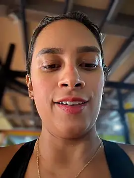 Snapshot of LunaHeat chatting on February 17, 2:47 pm LunaHeat online show from February 17, 2:47 pm