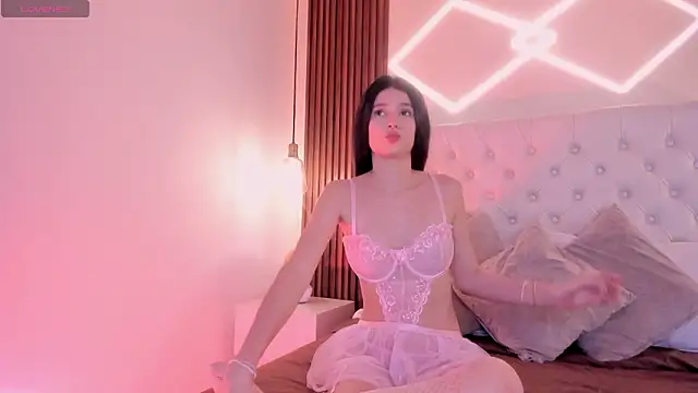 LilyHartt online show from March 3, 12:12 pm