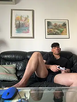 poliakovxx online show from June 11, 1:41 pm