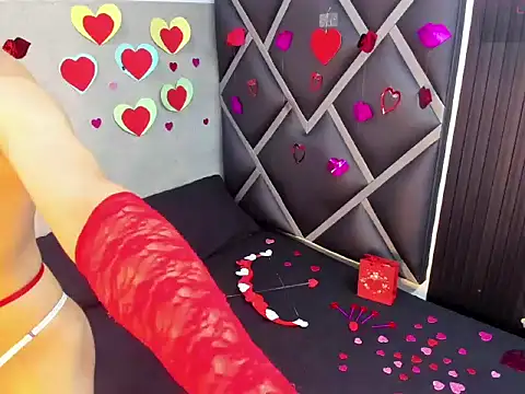 Philipp-Jones online show from February 14, 12:16 pm