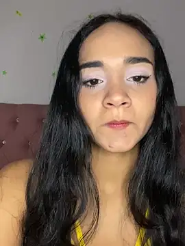 Maria x Alejandra online show from May 14, 10:29 pm