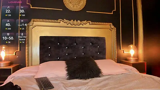 Lilith Naugthy online show from March 2, 11:39 am