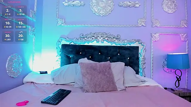 Lilith Naugthy online show from March 31, 11:34 am