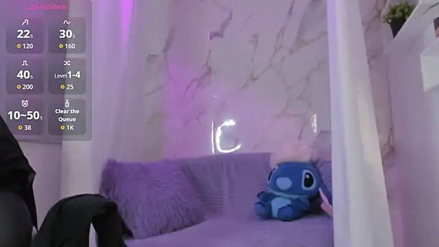 Bella Miller1  online show from March 26, 3:10 pm