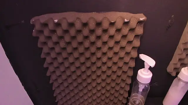 Bella Miller1  online show from March 11, 3:50 pm