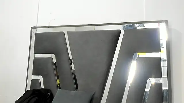 Sophiia88 online show from April 9, 8:04 pm