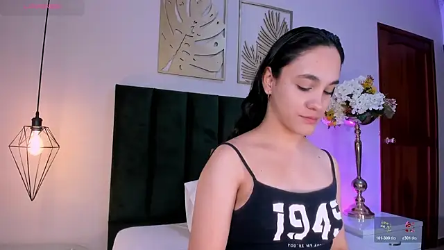 Snapshot of CelesteQueeen chatting on July 9, 12:26 pm CelesteQueeen online show from July 9, 12:26 pm