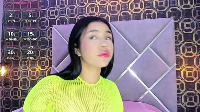 NicollJabocs online show from April 18, 12:07 pm