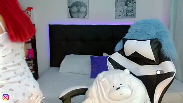 Madison Rossee online show from March 19, 9:04 pm