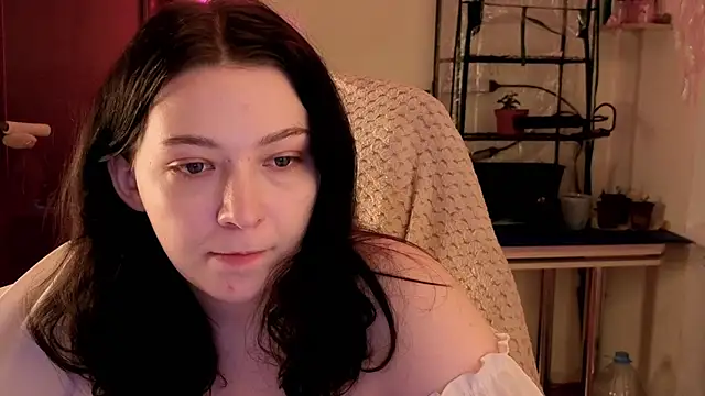 Doll lira online show from February 9, 4:49 pm