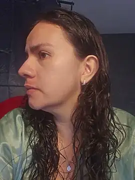 Snapshot of _ChloeRed chatting on June 3, 2:29 pm ChloeRed online show from June 3, 2:29 pm
