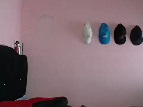 Snapshot of Cronos_Hot_8 chatting on February 14, 12:44 am Cronos Hot 8 online show from February 14, 12:44 am