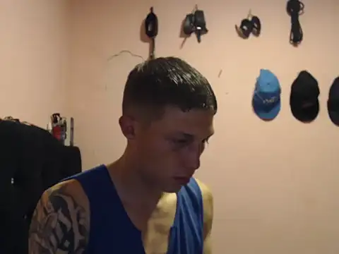 Snapshot of Cronos_Hot_8 chatting on February 9, 8:07 pm Cronos Hot 8 online show from February 9, 8:07 pm