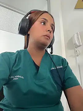 Noa Harper- online show from March 4, 8:49 pm