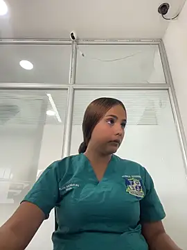 Noa Harper- online show from February 8, 8:39 pm