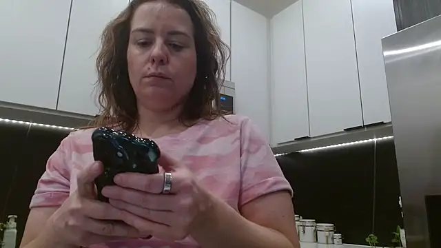 HazelSkyesChat online show from March 21, 5:17 pm