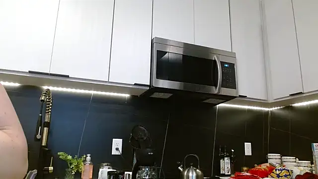 HazelSkyesChat online show from February 19, 5:32 pm