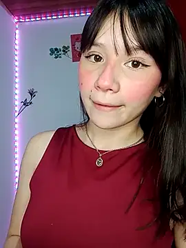Snapshot of MikasaxX_ chatting on May 20, 11:57 pm MikasaxX online show from May 20, 11:57 pm