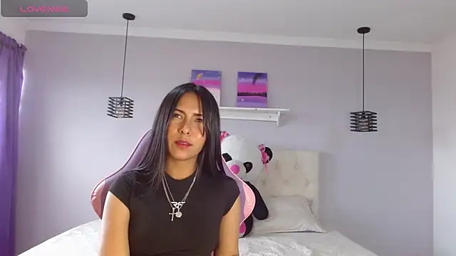 VelvetRosss online show from March 6, 7:53 pm