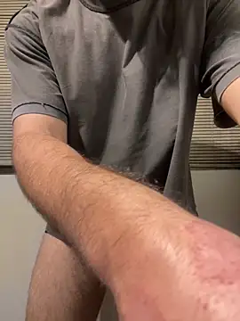 javfran76 online show from April 14, 3:11 am