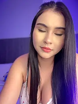 ArianaHilton  online show from July 1, 2:12 am