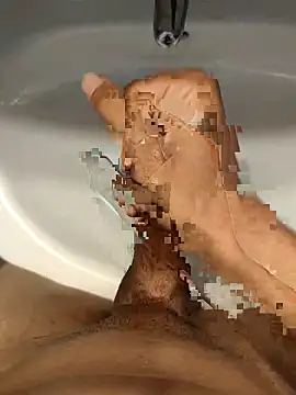 marcooo22annni online show from April 8, 1:01 pm