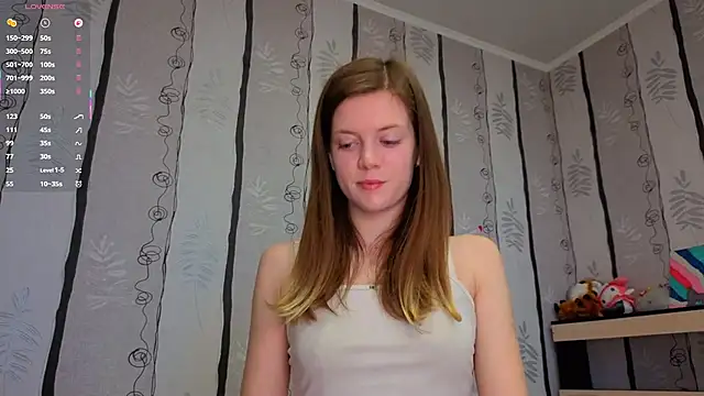 SueFerreyra online show from May 13, 8:10 am