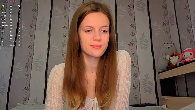 Snapshot of SueFerreyra chatting on June 21, 8:09 am SueFerreyra online show from June 21, 8:09 am