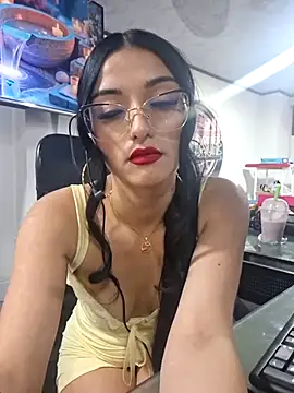 Jade connor online show from April 17, 9:17 pm