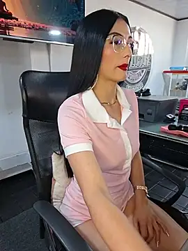 Snapshot of Jade_connor chatting on July 6, 8:33 pm Jade connor online show from July 6, 8:33 pm