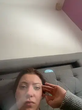 Snapshot of SofieKayla chatting on February 13, 10:37 am SofieKayla online show from February 13, 10:37 am