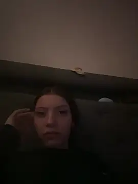 Snapshot of SofieKayla chatting on February 19, 9:12 pm SofieKayla online show from February 19, 9:12 pm