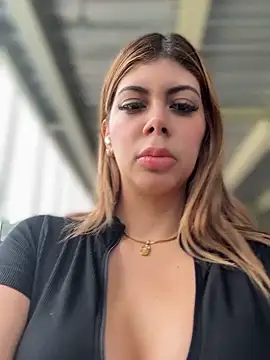 Snapshot of abyyhills chatting on February 9, 3:54 pm abyyhills online show from February 9, 3:54 pm